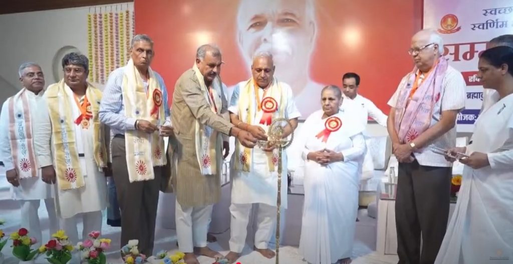 100 से अधिक सामाजिक संस्थाओं की 500 महान विभूतियों का किया सम्मान
